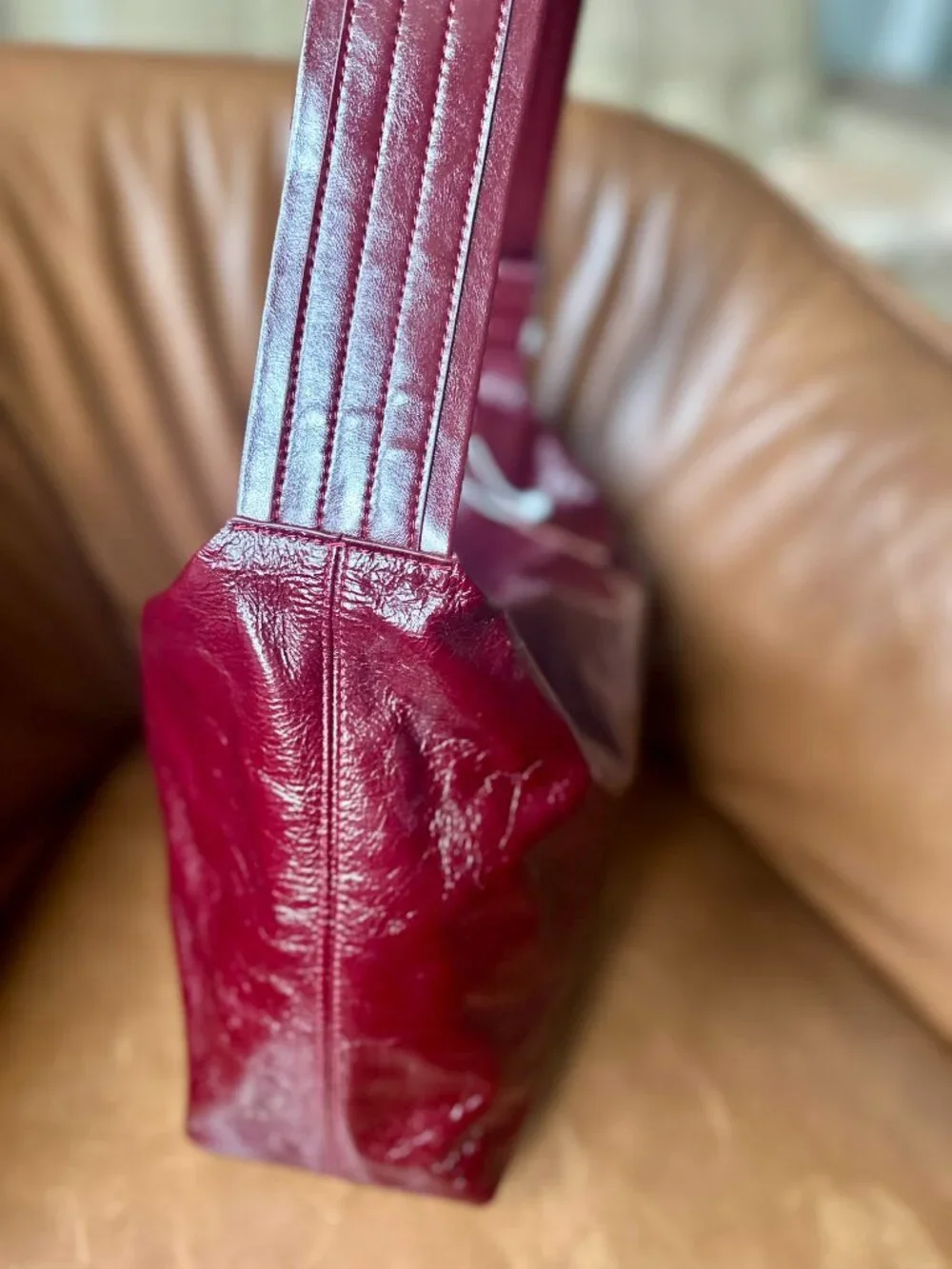 Soft Genuine Leather Hobo Bag, Wide Adjustable Strap, Everyday Style, Burgundy